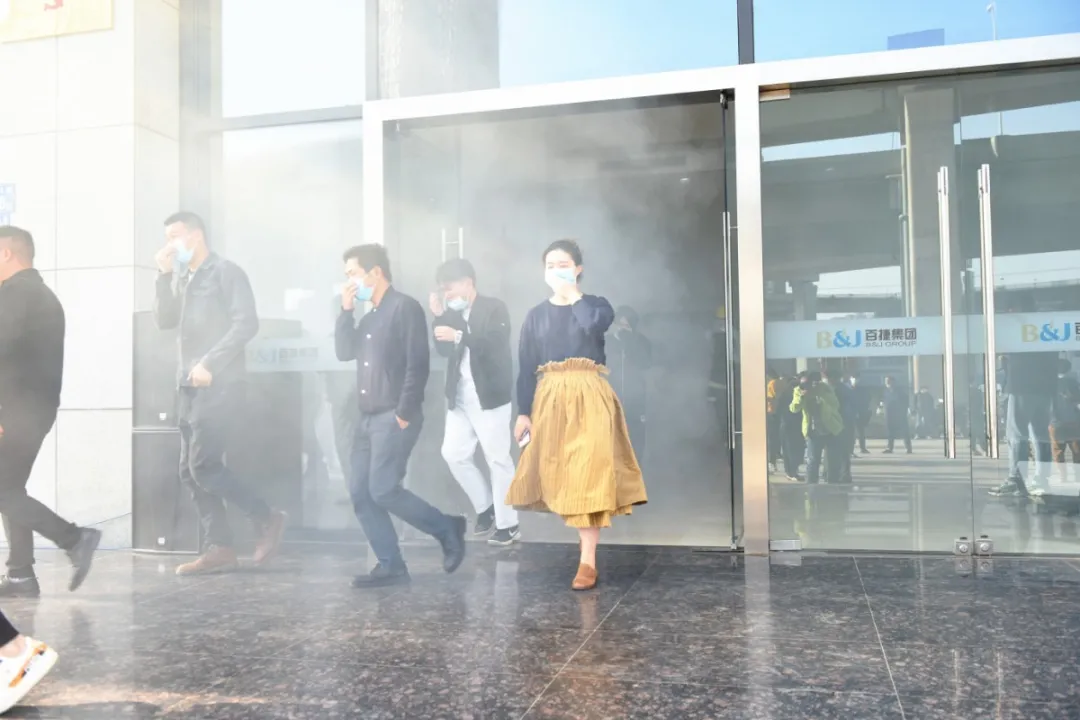 图片 15.png 图片 15.png